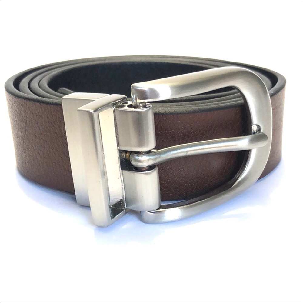 Men’s Reversible Black Brown Supple Leather Belt size Large 40”